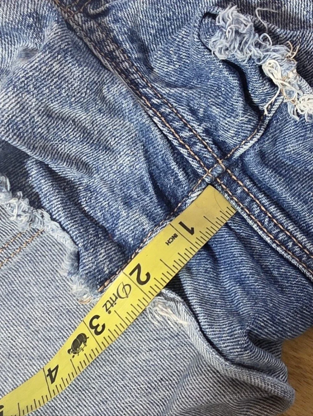 American Eagle Shorts Strigid Denim Distressed Blue Womens Size 10
